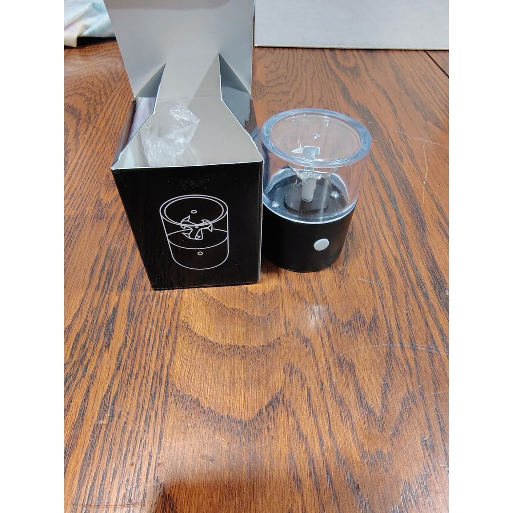 Portable Electric Mini Garlic Chopper Food Processor USB Rechargeable (grinder)